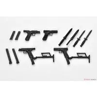 1/12 Scale Model Kit - Little Armory