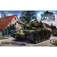 1/35 Scale Model Kit - Tank