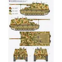 1/35 SCALE GERMAN SELF-PROPELLED HEAVY ANTI-TANK GUN NASHORN Model Kit