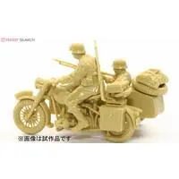 1/48 SCALE GERMAN MOTORCYCLE & SIDECAR Model Kit