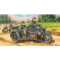1/48 SCALE GERMAN MOTORCYCLE & SIDECAR Model Kit