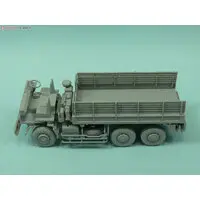 JAPAN GROUND SELF DEFENSE FORCE 3 1/2T TRUCK Model Kit