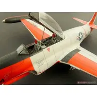 1/72 Scale Model Kit - Trainer aircraft