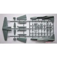1/72 Scale Model Kit - Trainer aircraft