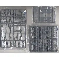 1/48 SCALE WWII GERMAN INFANTRY ON MANEUVERS Model Kit