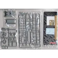 1/72 Scale Model Kit - Tank