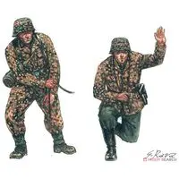 1/72 Scale Model Kit - Tank