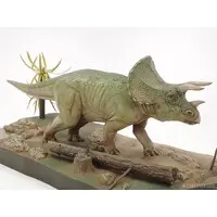 1/35 SCALE TRICERATOPS DIORAMA SET Model Kit