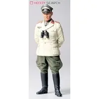 1/16 SCALE Feldmarschall ROMMEL (GERMAN AFRICA CORPS) Model Kit