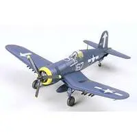 1/72 Scale Model Kit - WAR BIRD COLLECTION / Vought F4U Corsair