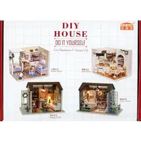 Plastic Model Kit - DIY HOUSE