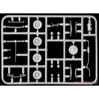 1/72 Scale Model Kit - Tank