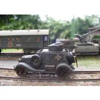 1/72 Scale Model Kit - Tank