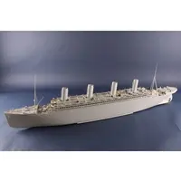 1/200 Scale Model Kit - Warship plastic model kit / RMS Olympic