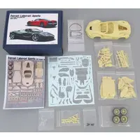 1/24 Scale Model Kit - Ferrari