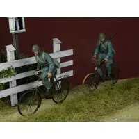 1/35 Scale Model Kit - People/Animals