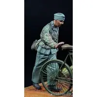 1/35 Scale Model Kit - Tank