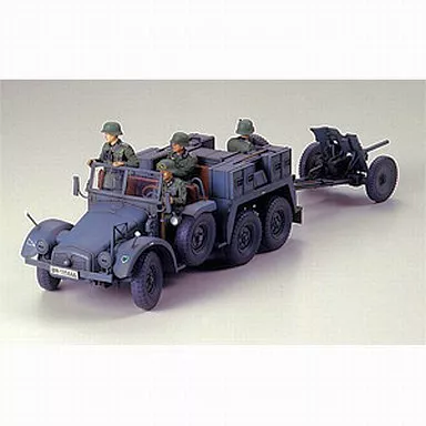 1/35 SCALE KRUPP PROTZE 1 ton (6x4) Kfz.69 TOWING TRUCK with 3.7cm Pak Model Kit