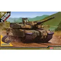 1/35 Scale Model Kit - Tank