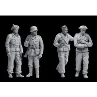 1/35 Scale Model Kit - Tank / Tank Crew