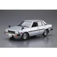 1/24 TOYOTA E71/70 COROLLA Sedan GT/DX '79 Model Kit