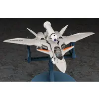 1/72 Scale Model Kit - MACROSS PLUS / Macross Display Stand & VF-11B  Thunderbolt
