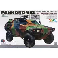 1/35 Scale Model Kit - Vehicle