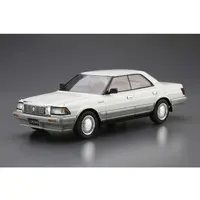 1/24 TOYOTA UZS131 CROWN ROYALSALOON G '89 Model Kit