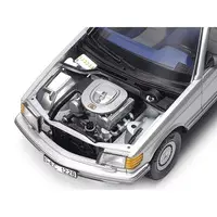 1/24 SCALE MERCEDES-BENZ 500 SEC Model Kit