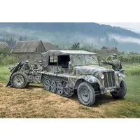 1/35 Scale Model Kit - Vehicle