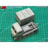 1/35 Scale Model Kit - Tank