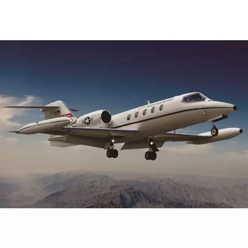 1/72 Scale Model Kit - Airliner / Learjet 35
