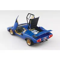 1/24 Scale Model Kit - Bugatti / Countach