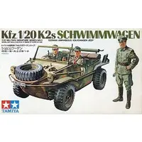 1/35 SCALE GERMAN AMPHIBIOUS VEHICLE SCHWIMMWAGEN Model Kit