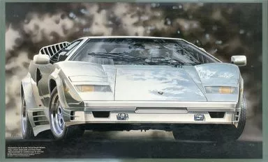 1/16 Scale Model Kit - Lamborghini / Countach