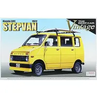 1/24 Scale Model Kit - Honda