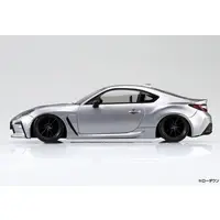 The Snap Kit - 1/32 Scale Model Kit - Vehicle