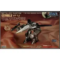 1/100 Scale Model Kit - Super Dimension Fortress Macross