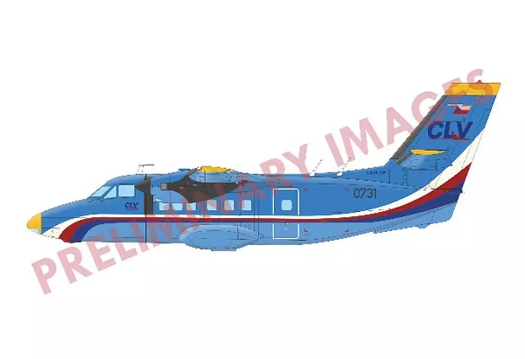 1/72 Scale Model Kit - Airliner / Let L-410 Turbolet