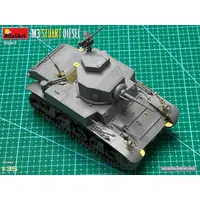 1/35 Scale Model Kit - Tank