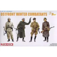 1/35 Scale Model Kit - People/Animals