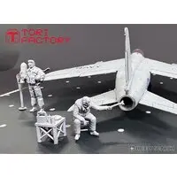 1/48 Scale Model Kit - Hot Shots!