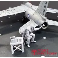 1/72 Scale Model Kit - Hot Shots!