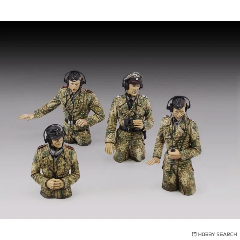 1/35 Scale Model Kit - People/Animals / Tank Crew