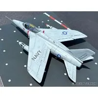1/48 Scale Model Kit - Hot Shots!