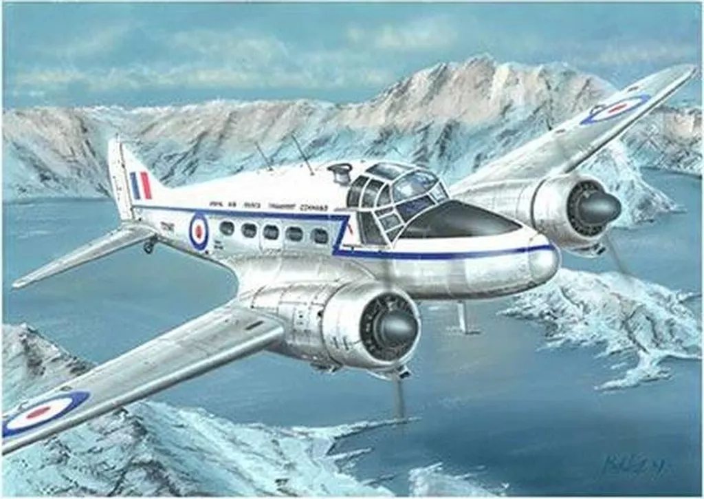 1/72 Scale Model Kit - Military transport aircraft / Avro Anson