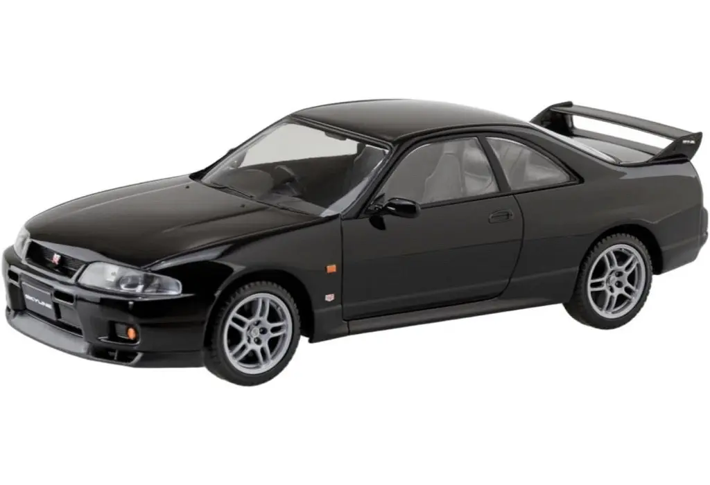 1/32 Scale Model Kit - NISSAN / SKYLINE