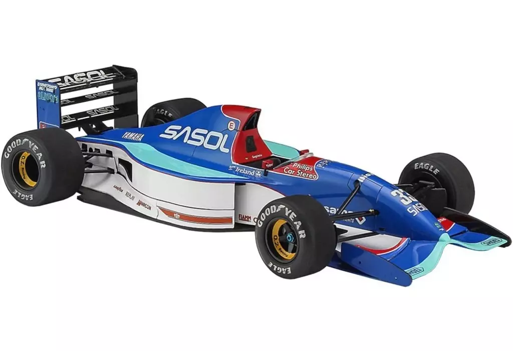 1/24 Scale Model Kit - Vehicle