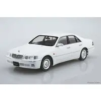 1/24 NISSAN Y33 CIMA '96 Model Kit
