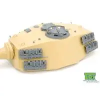 1/35 Scale Model Kit - Tank